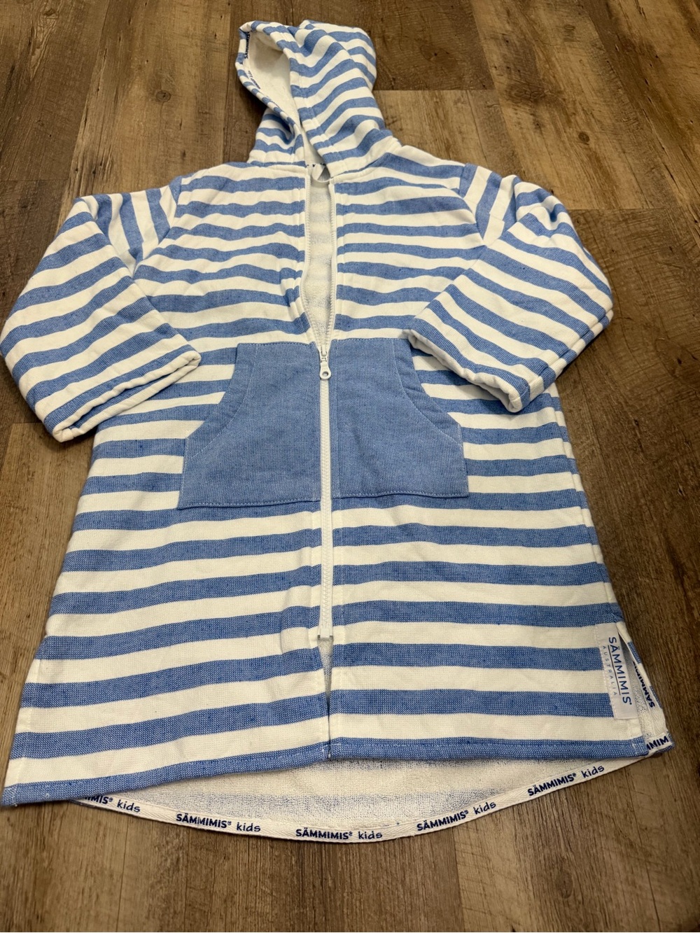 SAMMIMIS Kids Hooded Terry Robe in Light Blue and White Stripes